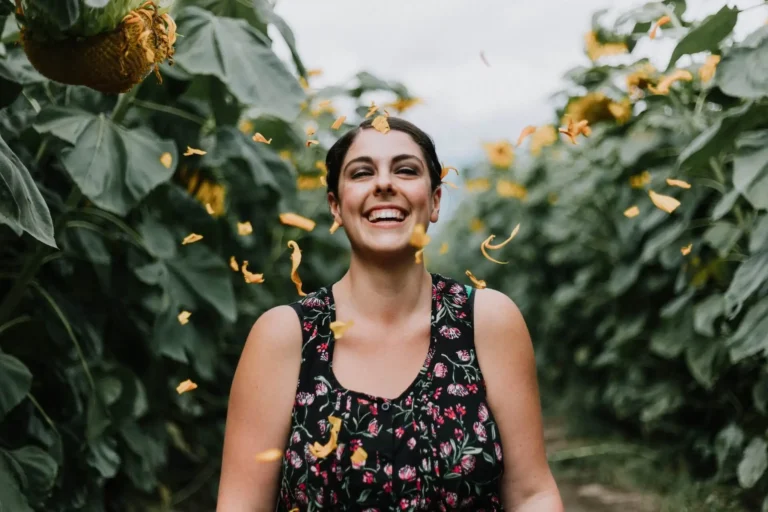 7 Secret Habits of Very Content and Satisfied People