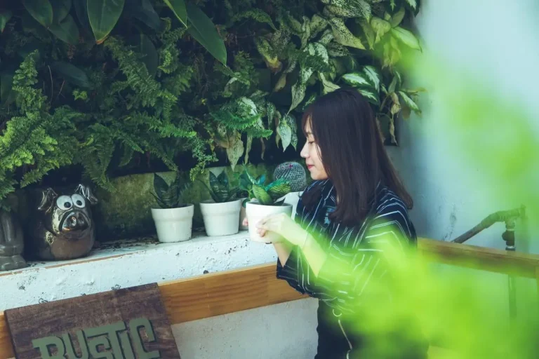 Are You a Highly Sensitive Person? 8 Valuable Tips to Help You Live as an HSP