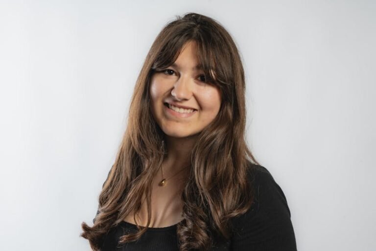 Oh Well: Being offline is a status symbol, not self-care