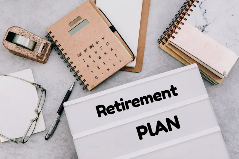 401(k) or Social Security First? A Financial Pro Explains What Works Best 401(k) or Social Security First? A Financial Pro Explains What Works Best