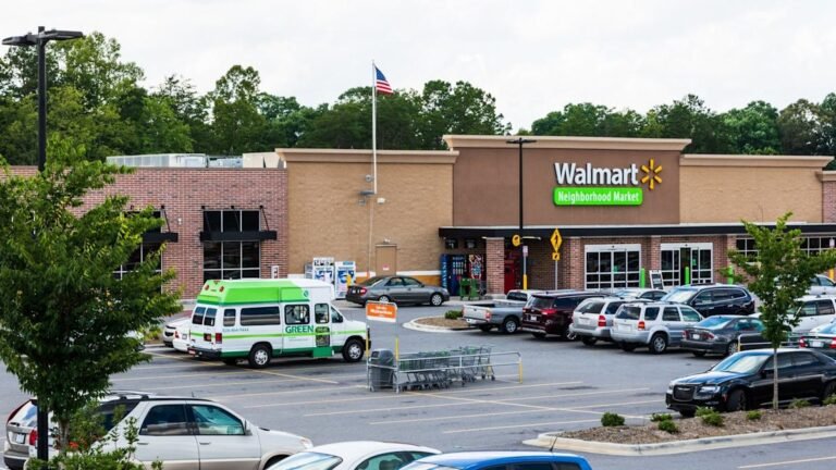 ChatGPT Planned My Retirement on Social Security Income and Walmart Prices GOBankingRates