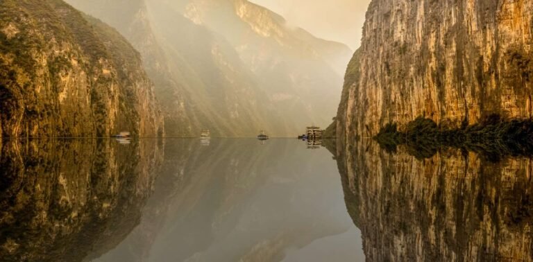 China’s Yangtze River Rebounds After Fishing Ban and Investment to Reemploy 200,000 Fishermen China’s Yangtze River Rebounds After Fishing Ban and Investment to Reemploy 200,000 Fishermen