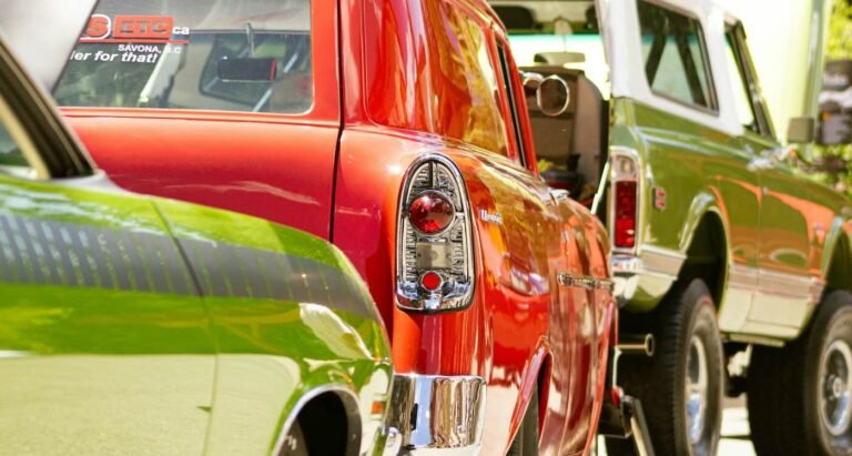 Dozens of Strangers Form Parade for Man With Cancer–Driving Classic Cars Past his Home for One Last Surprise (WATCH)
