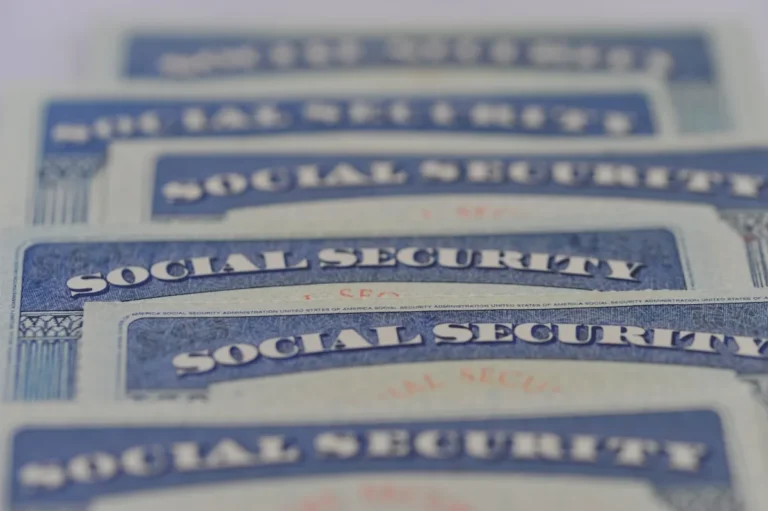 Social Security's 2027 COLA: There's Bad News Already