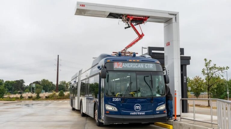 Sub-Zero Temperatures Didn't Affect Madison's Electric Bus Fleet This Year–A Major EV Milestone