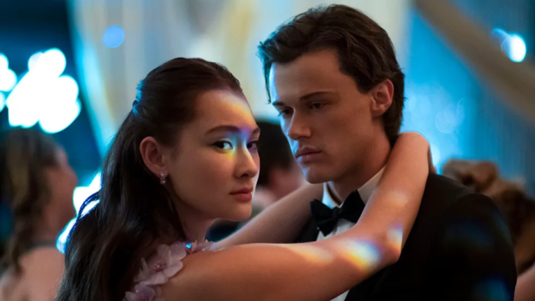 3 Reasons You Feel Insecure, Even In A Healthy Relationship (It’s Not What You Think)
