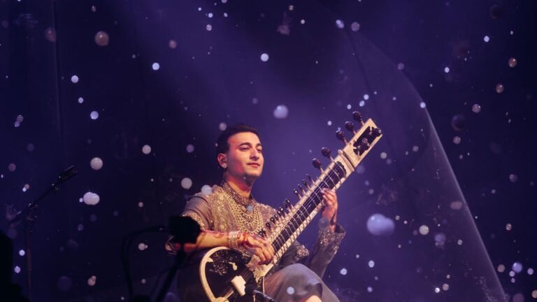 A concert that begins in silence: Rishab Rikhiram Sharma strikes a chord for anxiety, depression A concert that begins in silence: Rishab Rikhiram Sharma strikes a chord for anxiety, depression