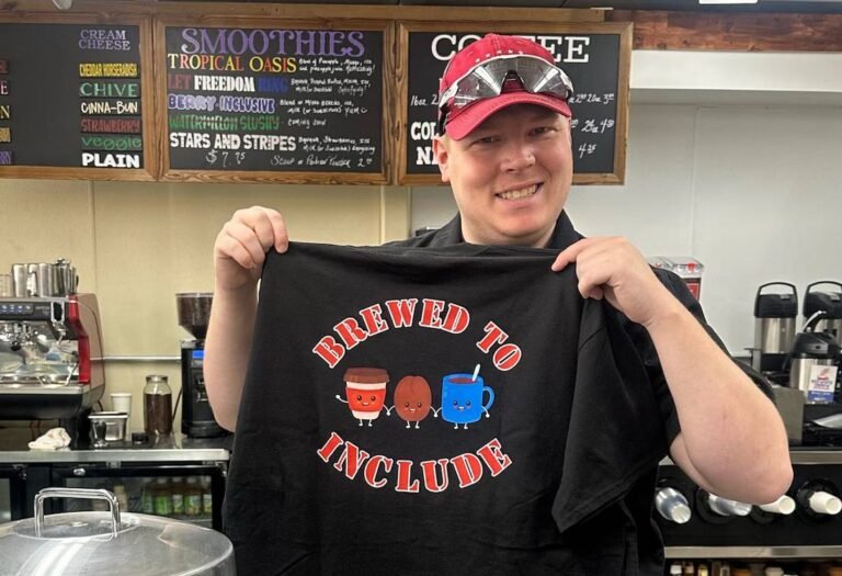 Community Rallies Around Local Autistic Barista After His Tip Jar Was Stolen Community Rallies Around Local Autistic Barista After His Tip Jar Was Stolen