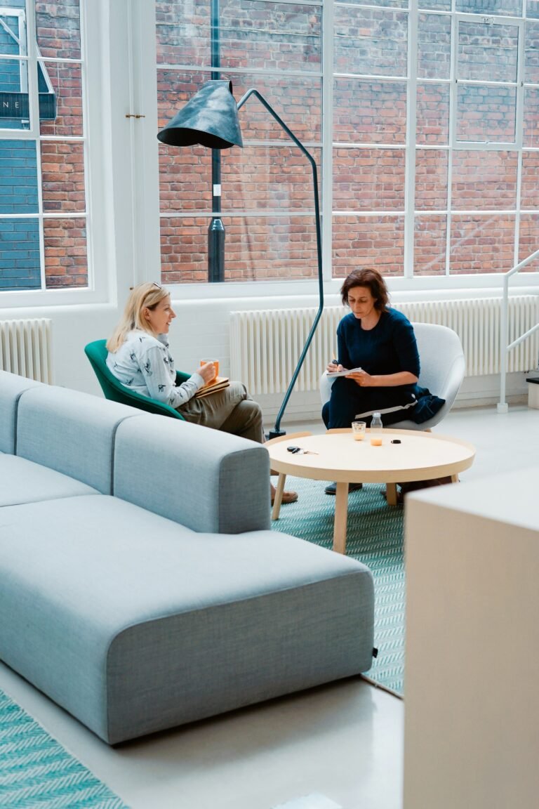 How Caregiver Coaching Helps Reduce Stress and Burnout for Family Caregivers