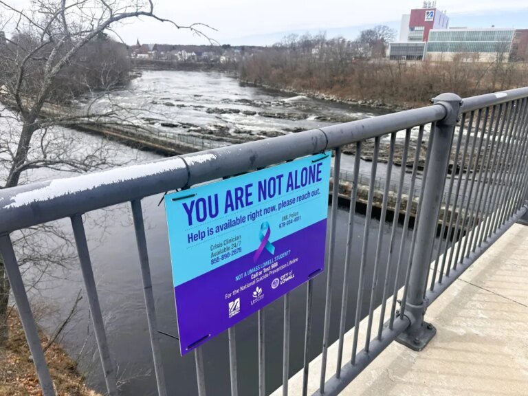Lowell installs suicide awareness signs on area bridges Lowell installs suicide awareness signs on area bridges