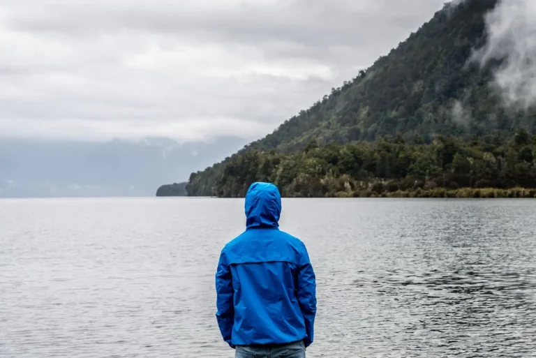 The Quiet Loneliness of High-Functioning People The Quiet Loneliness of High-Functioning People