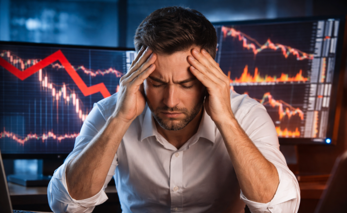 Why Most Investors Lose Money & It’s Not Because of the market common investing mistakes beginners make