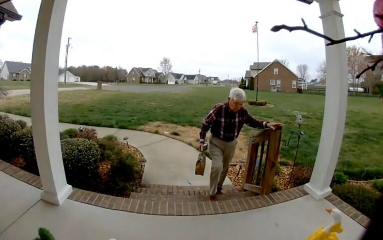 Woman’s Viral Video of Elderly DoorDash Driver Channels $1 Million to Help Him Retire Woman's Viral Video of Elderly DoorDash Driver Channels $1 Million to Help Him Retire