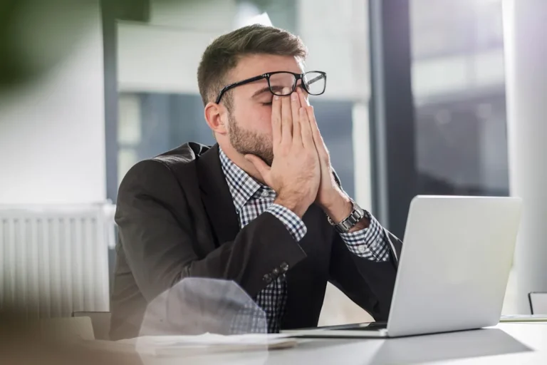 10 Signs You Could Have High-Functioning Depression, According to Doctors 10 Signs You Could Have High-Functioning Depression, According to Doctors