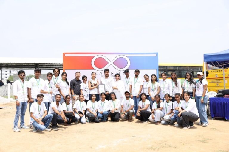 2,813 Form Human Infinity Symbol for Autism Awareness, Set Records