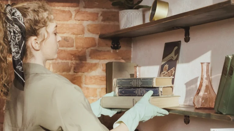 8 Simple Spring Cleaning Practices to Boost Your Mental Health 8 Simple Spring Cleaning Practices to Boost Your Mental Health