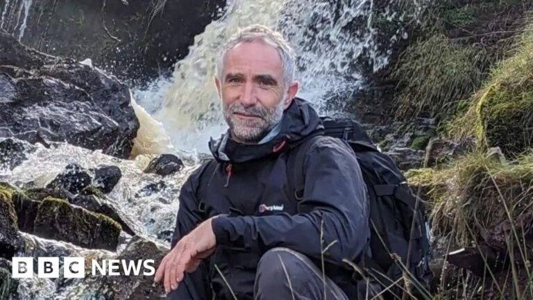 Aid worker's family urges council to fund memorial Aid worker's family urges council to fund memorial