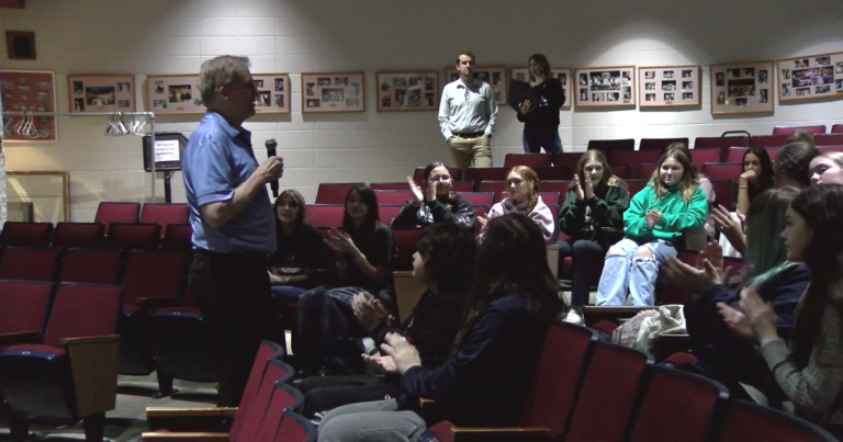 Crandon hosts Mental Health Awareness Week focused on communication, connection with others | Local News Crandon hosts Mental Health Awareness Week focused on communication, connection with others | Local News