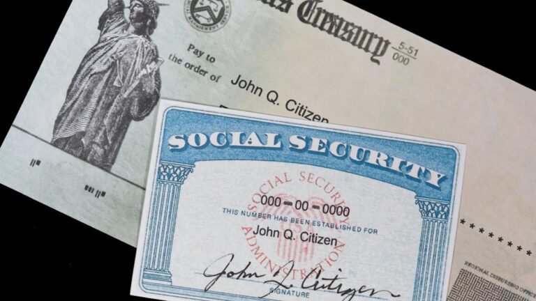 Here’s the Maximum Social Security Check You Can Get in 2026 — and How To Qualify Here’s the Maximum Social Security Check You Can Get in 2026 — and How To Qualify