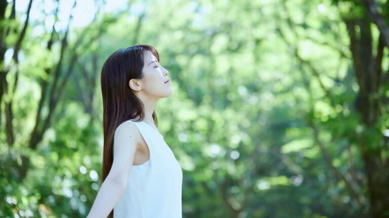 How to go about this self-care ritual Forest bathing: How to go about this self-care ritual
