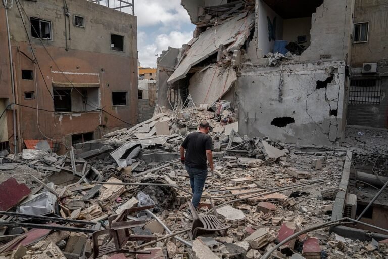 A Ceasefire Alone Won’t Solve Lebanon’s Mental Health Crisis A Ceasefire Alone Won’t Solve Lebanon’s Mental Health Crisis