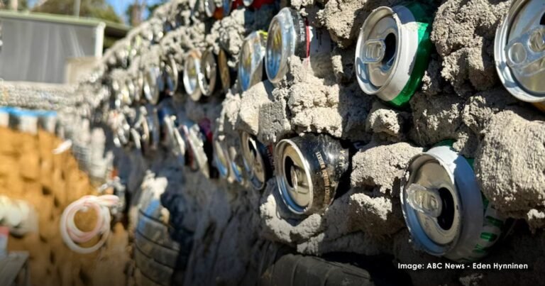 Australian woman builds ‘Earthship’ home after fire – The Good News Movement Australian woman builds ‘Earthship’ home after fire – The Good News Movement