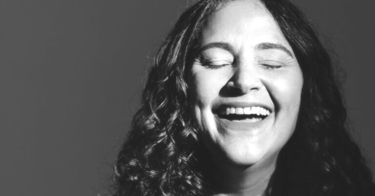 Want to ‘Optimize’ Your Happiness? This Happiness Expert Says: Don’t. Want to ‘Optimize’ Your Happiness? This Happiness Expert Says: Don’t.
