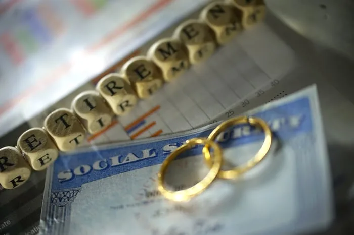 What Divorced Retirees Need to Know About Claiming Social Security in 2026 The Motley Fool