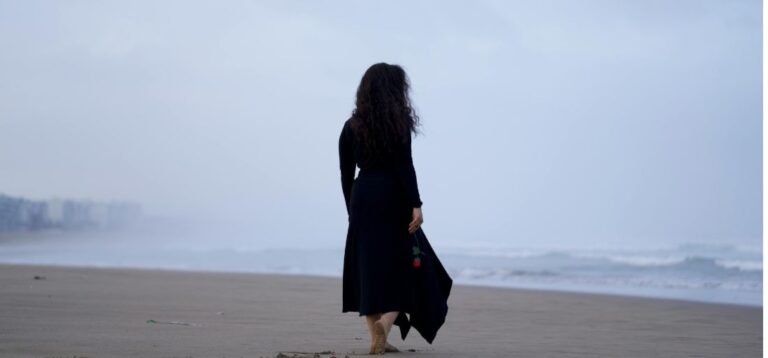 Why A Hyper-Independent Wellness Culture Has Left Women Feeling Lonelier Download our app