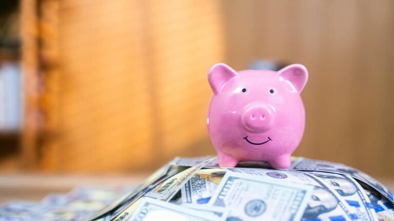 How Phased Retirement at 62 Can Add $148,000 to Your Lifetime Income