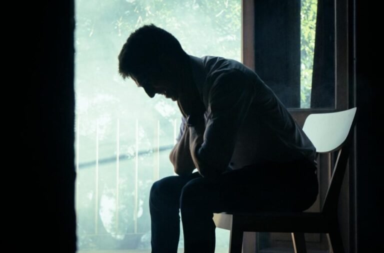 Mental health 'stigma' still stops staff speaking to managers