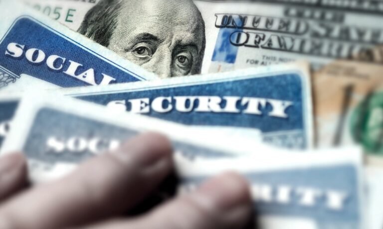 Sen. Warren presses Trump on Social Security retirement age threat Sen. Warren presses Trump on Social Security retirement age threat