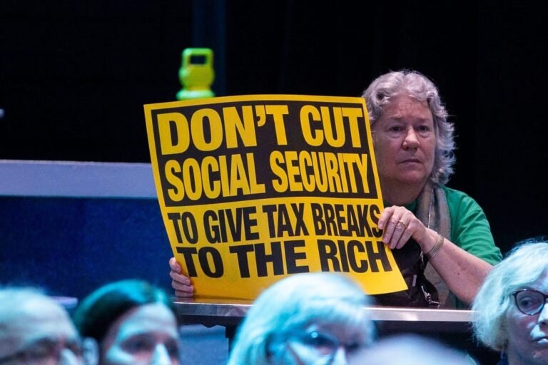 Social Security fund slated to be empty in 2032. Eyes move to Congress Social Security fund slated to be empty in 2032. Eyes move to Congress