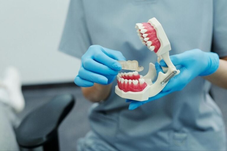 The Importance of Choosing the Right Dental Care for Long-Term Oral Health The Importance of Choosing the Right Dental Care for Long-Term Oral Health