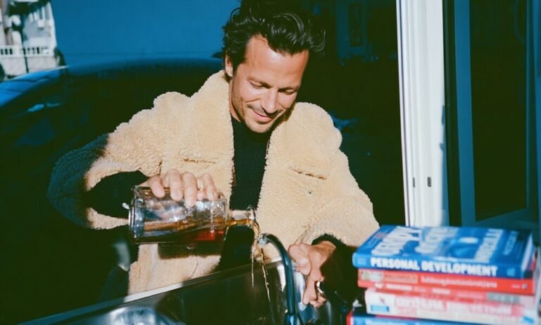 Why I Decided to Quit Drinking Alcohol professional_man quit drinking alcohol