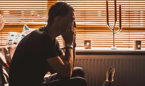 10 Daily Habits that Often Drain 96 Percent of Our Joy in Life 10 Daily Habits that Often Drain 96 Percent of Our Joy in Life