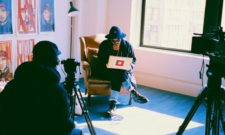 How the Top YouTube Brands Print Over $1M/Month (And How You Can Too) How the Top YouTube Brands Print Over $1M/Month (And How You Can Too)