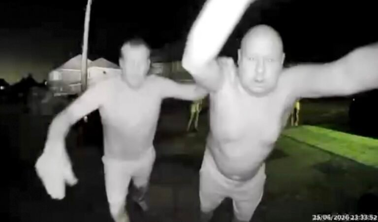 Neighbors Pull Grandma Out of Burning Home But Looked Like ‘Drunk Thugs’ in Doorbell Camera Alert Sent to Daughter Neighbors Pull Grandma Out of Burning Home But Looked Like ‘Drunk Thugs’ in Doorbell Camera Alert Sent to Daughter