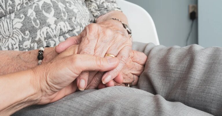 When the Roles Reverse: Caring for an Aging Parent