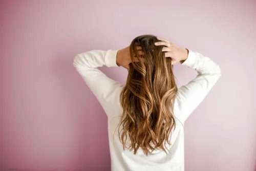 4 Habits that Keep Holding the Best of Us Back in Life 4 Habits that Keep Holding the Best of Us Back in Life