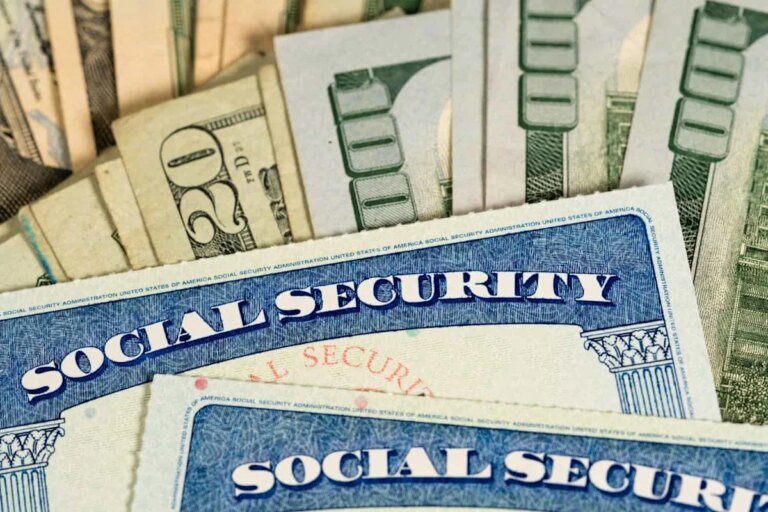 Claiming Social Security and Still Working? Above $24,480, the Earnings Limit Takes Back $1 of Every $2