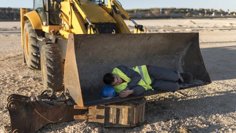 He Earned Six Figures Running Heavy Equipment. At 61, His Body Retired Before Social Security Would Let Him. He Earned Six Figures Running Heavy Equipment. At 61, His Body Retired Before Social Security Would Let Him.