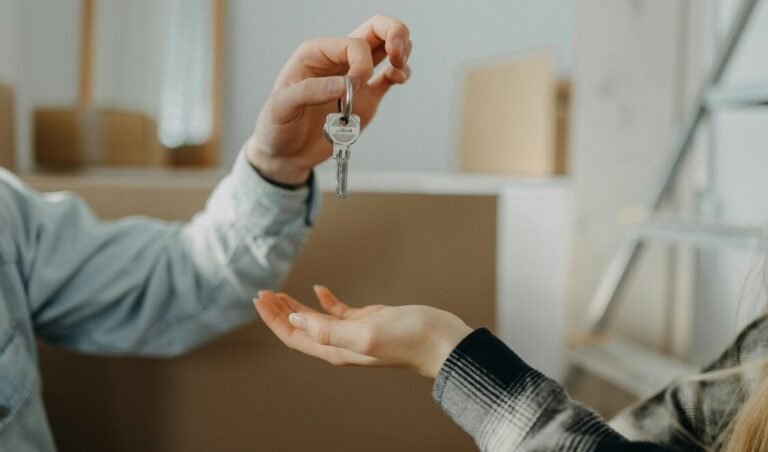 Renter Is Shocked When Landlord Gives Her a Home After 20 Years Being a Good Tenant There Renter Is Shocked When Landlord Gives Her a Home After 20 Years Being a Good Tenant There