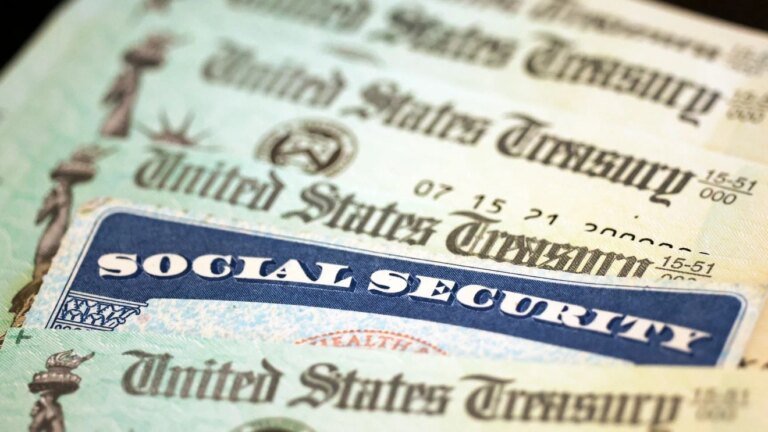Social Security COLA could rise as much as 3.6% in 2027: Latest reports station icon