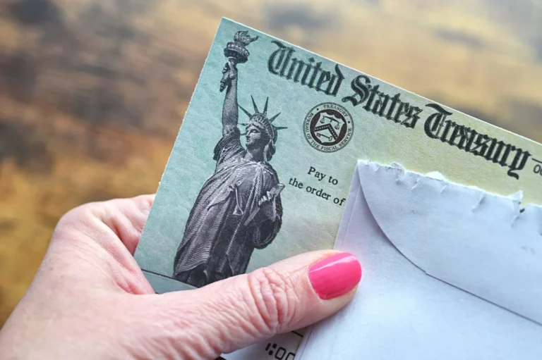 What new Social Security COLA estimates are forecast for 2027 benefits