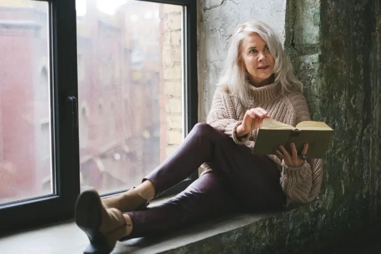 8 Excellent Positive Mindset Books to Jumpstart Your Journey