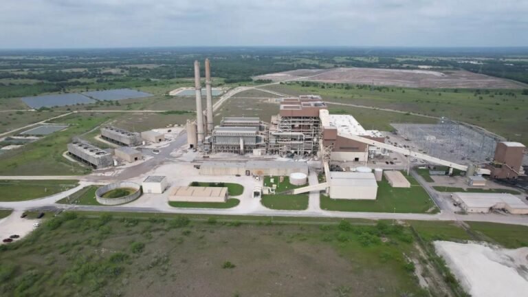 Firm Buys Texas Coal Plant to Leverage its Grid Connections for New Massive Solar Project Firm Buys Texas Coal Plant to Leverage its Grid Connections for New Massive Solar Project