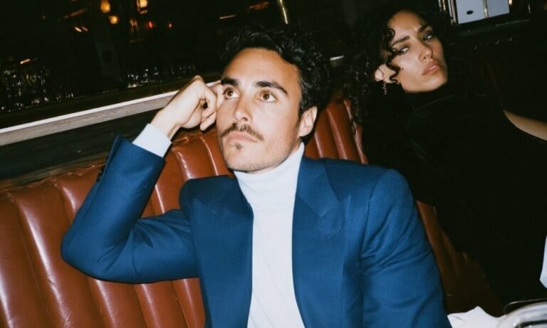 Dating while you are building a business Dating while you are building a business