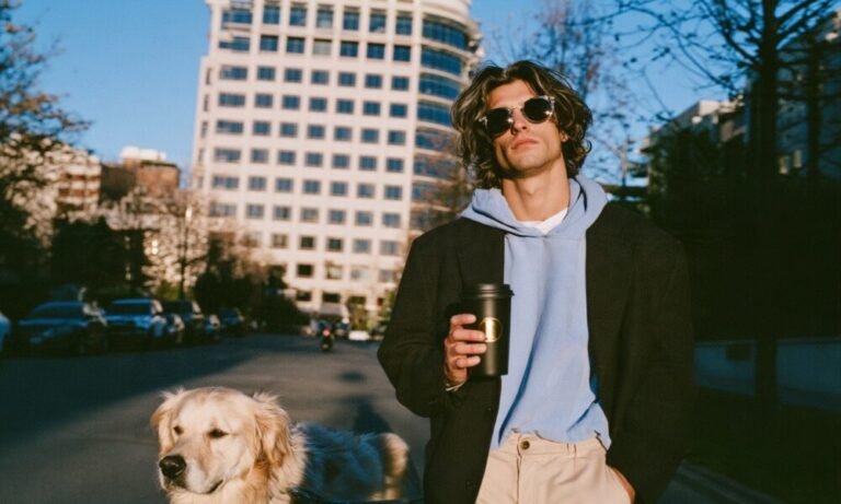 The 10 Minute Pet Routine That Makes Your Workday Better The 10 Minute Pet Routine That Makes Your Workday Better