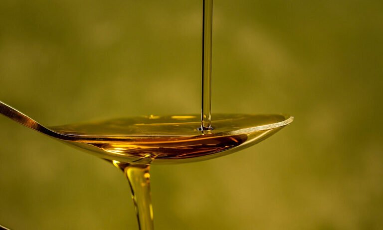 The Connection Between Olive Oil and Everyday Health